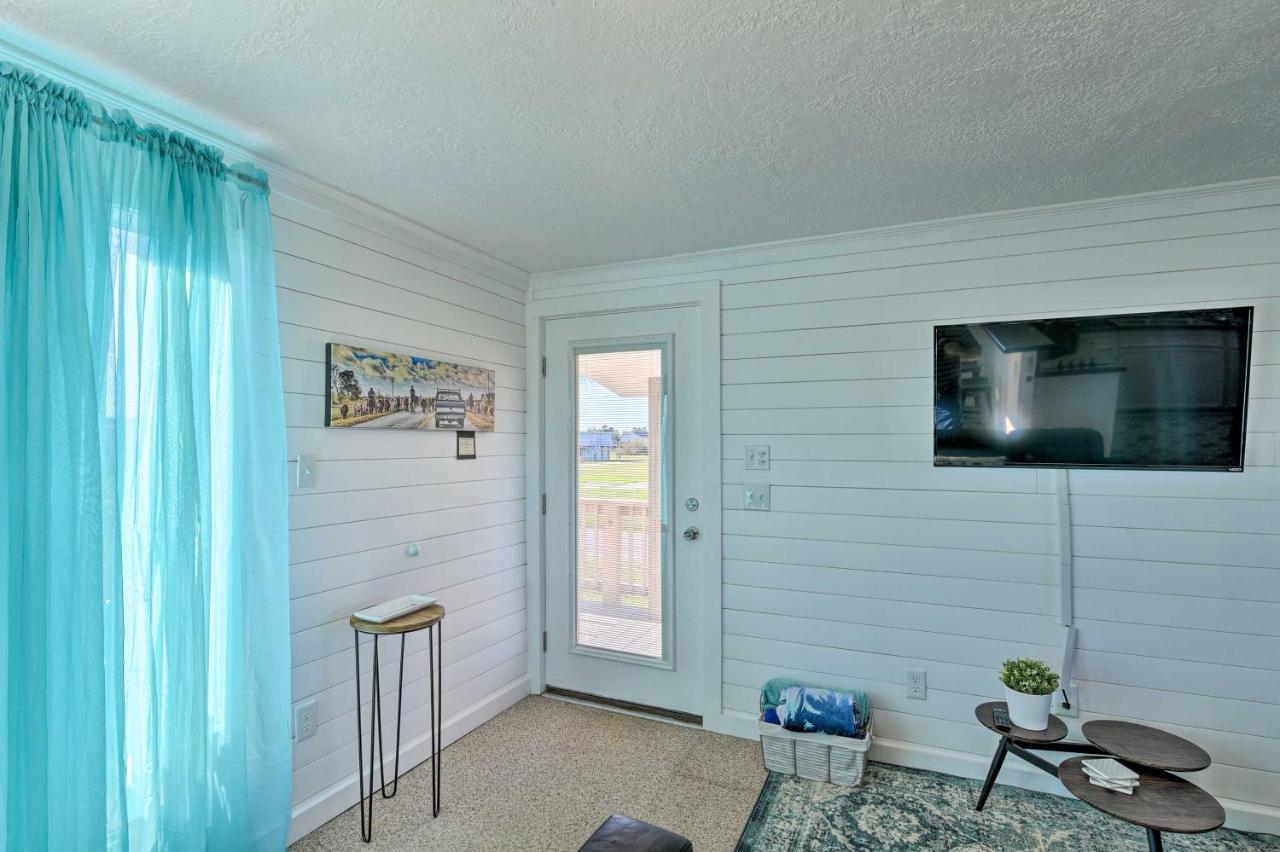 Open-Concept Cottage Less Than 1 Mi To Beach! Surfside Beach Eksteriør billede